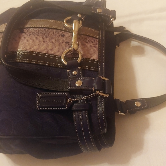 COACH AUTHENTIC SIGNATURE BROWN BY PYTHON - Picture 11 of 16